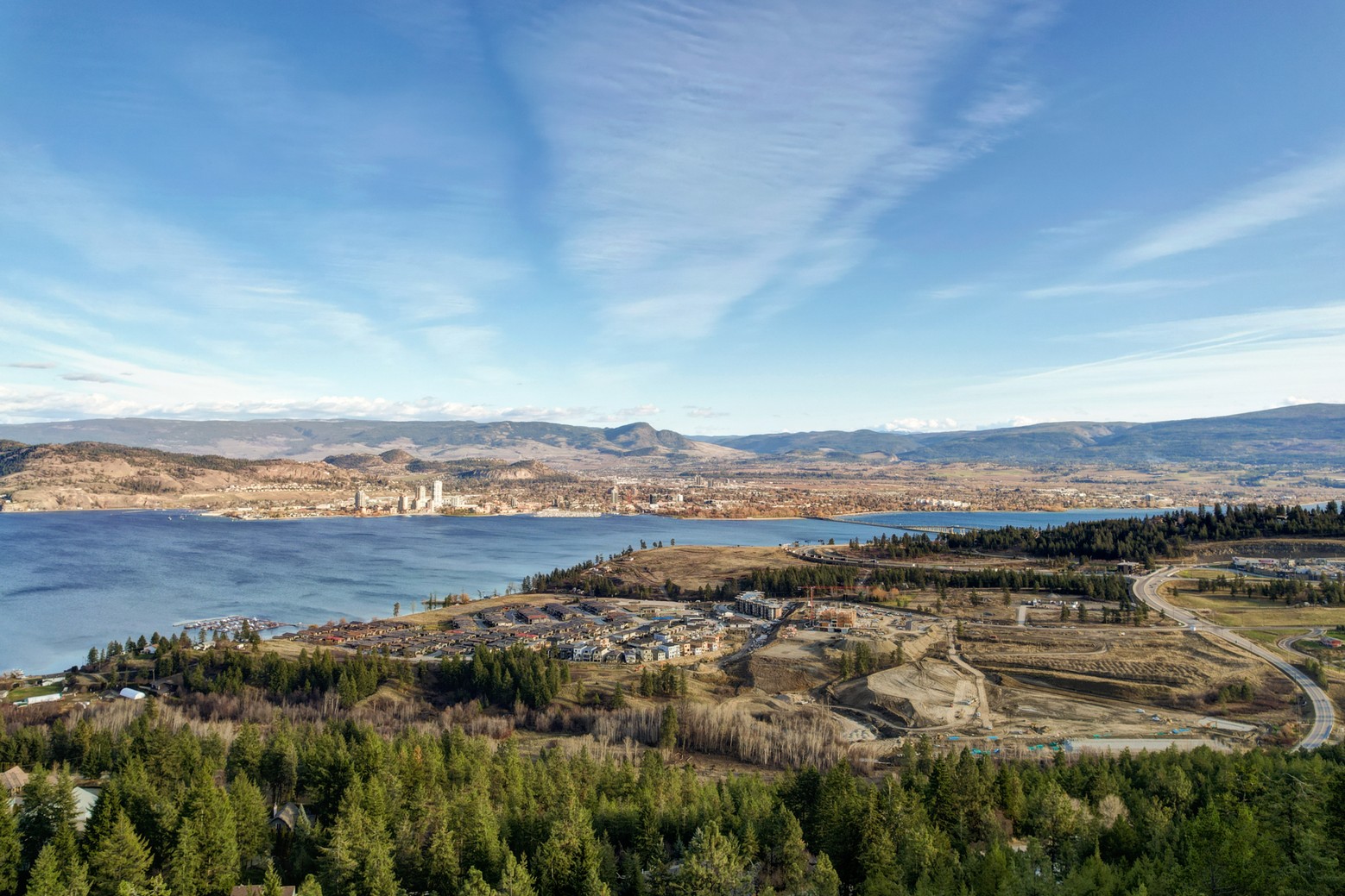 1625 Griffiths Place, West Kelowna, BC, V1Z 2T7